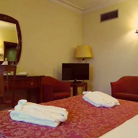 Golden Tulip Porto Gaia Otel 4*
