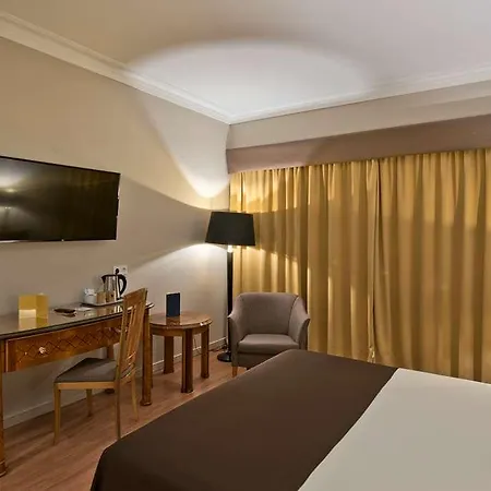 Golden Tulip Porto Gaia