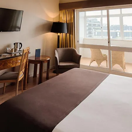 Hotel Golden Tulip Porto Gaia 4*