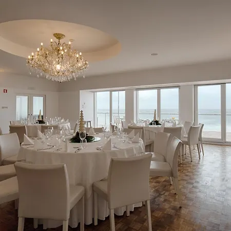 Otel Golden Tulip Porto Gaia 4*