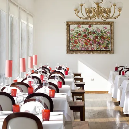 Otel Golden Tulip Porto Gaia