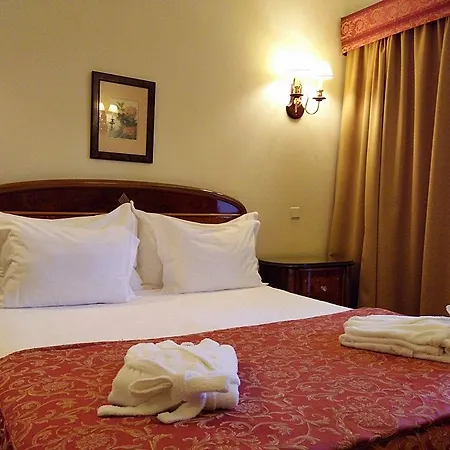 Hotel Golden Tulip Porto Gaia 4*