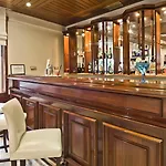 Golden Tulip Porto Gaia