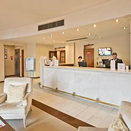 ホテル Golden Tulip Porto Gaia