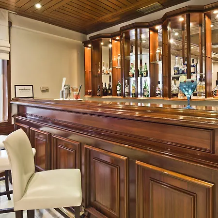 Golden Tulip Porto Gaia