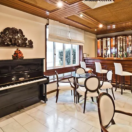 Golden Tulip Porto Gaia 호텔