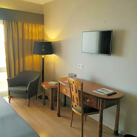 Golden Tulip Porto Gaia 4* فيلا نوفا دي غايا