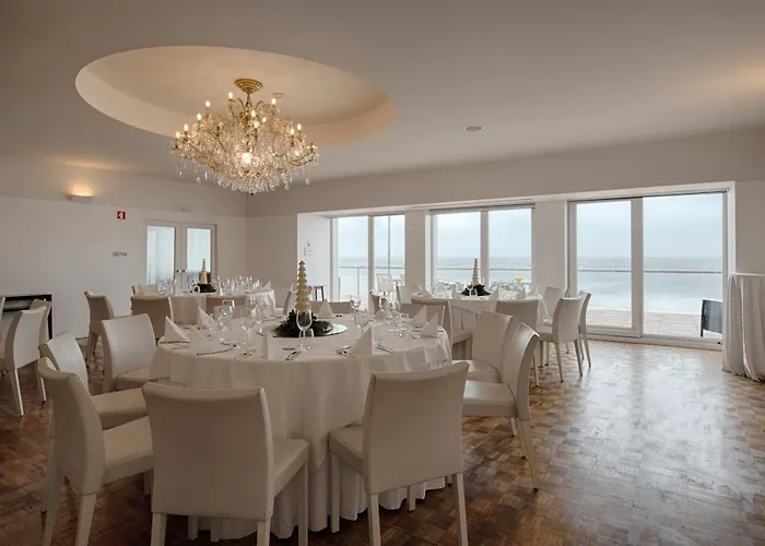 فندق Golden Tulip Porto Gaia 4*