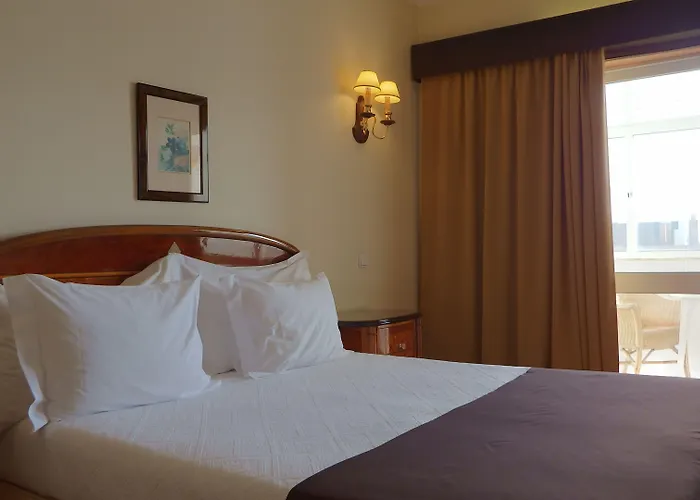 Golden Tulip Porto Gaia 4*