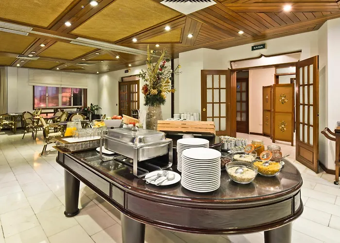 Hotel Golden Tulip Porto Gaia 4*