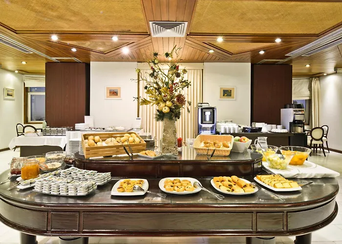 Hotel Golden Tulip Porto Gaia 4*