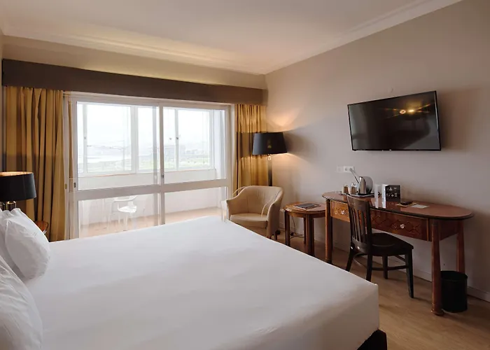 Golden Tulip Porto Gaia 4* 빌라노바데가이아