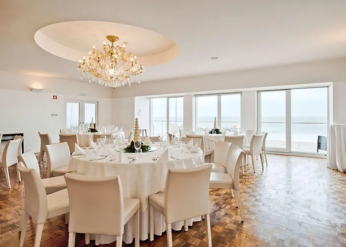 Golden Tulip Porto Gaia 4* Vila Nova de Gaia